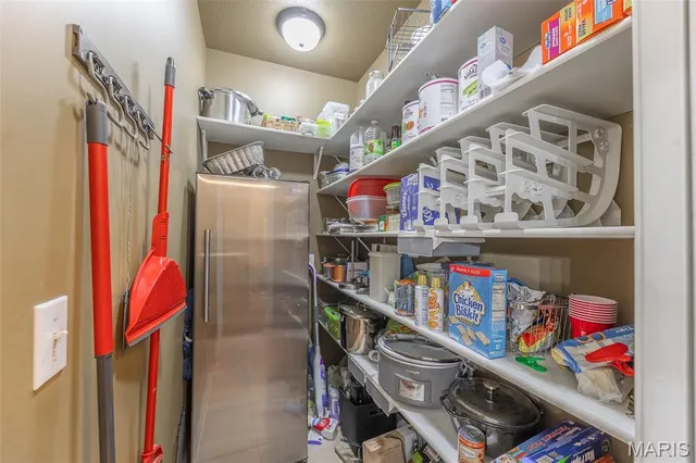 $389,000 | 196 Timber Rdg Trail, Poplar Bluff, MO 63901