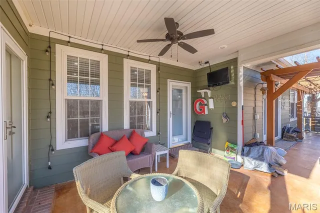 $389,000 | 196 Timber Rdg Trail, Poplar Bluff, MO 63901