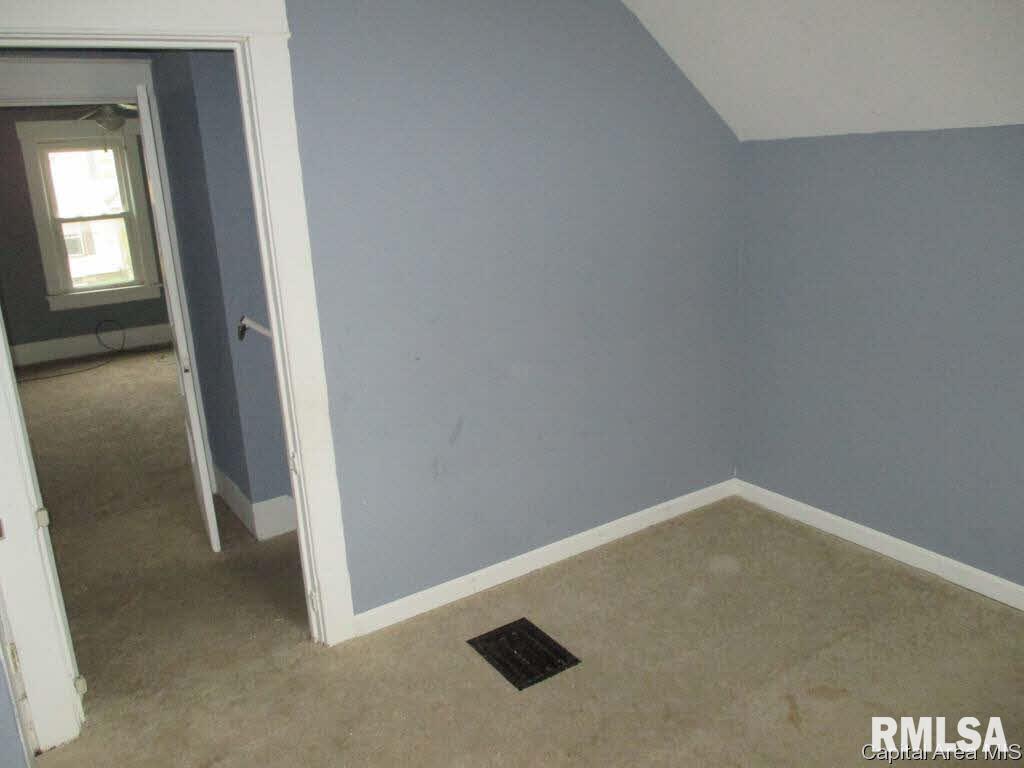 1215 North Bond Street Springfield, IL 62702 - Photo 14 of 16