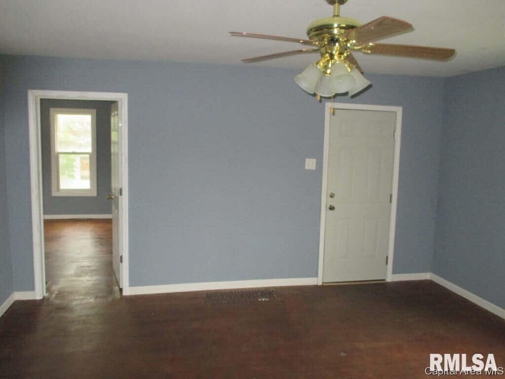 1215 North Bond Street Springfield, IL 62702 - Photo 3 of 16