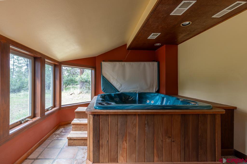 327 Sortais Road Durango, CO 81301 - Photo 8 of 32 Gallery Image 8