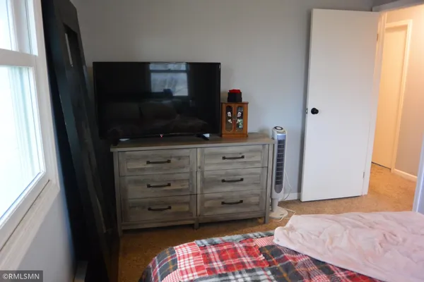 $425,000 | 17172 220th Street, Hutchinson, MN 55350