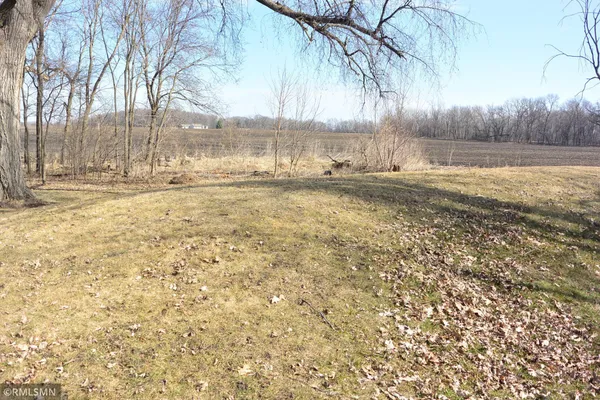 $425,000 | 17172 220th Street, Hutchinson, MN 55350