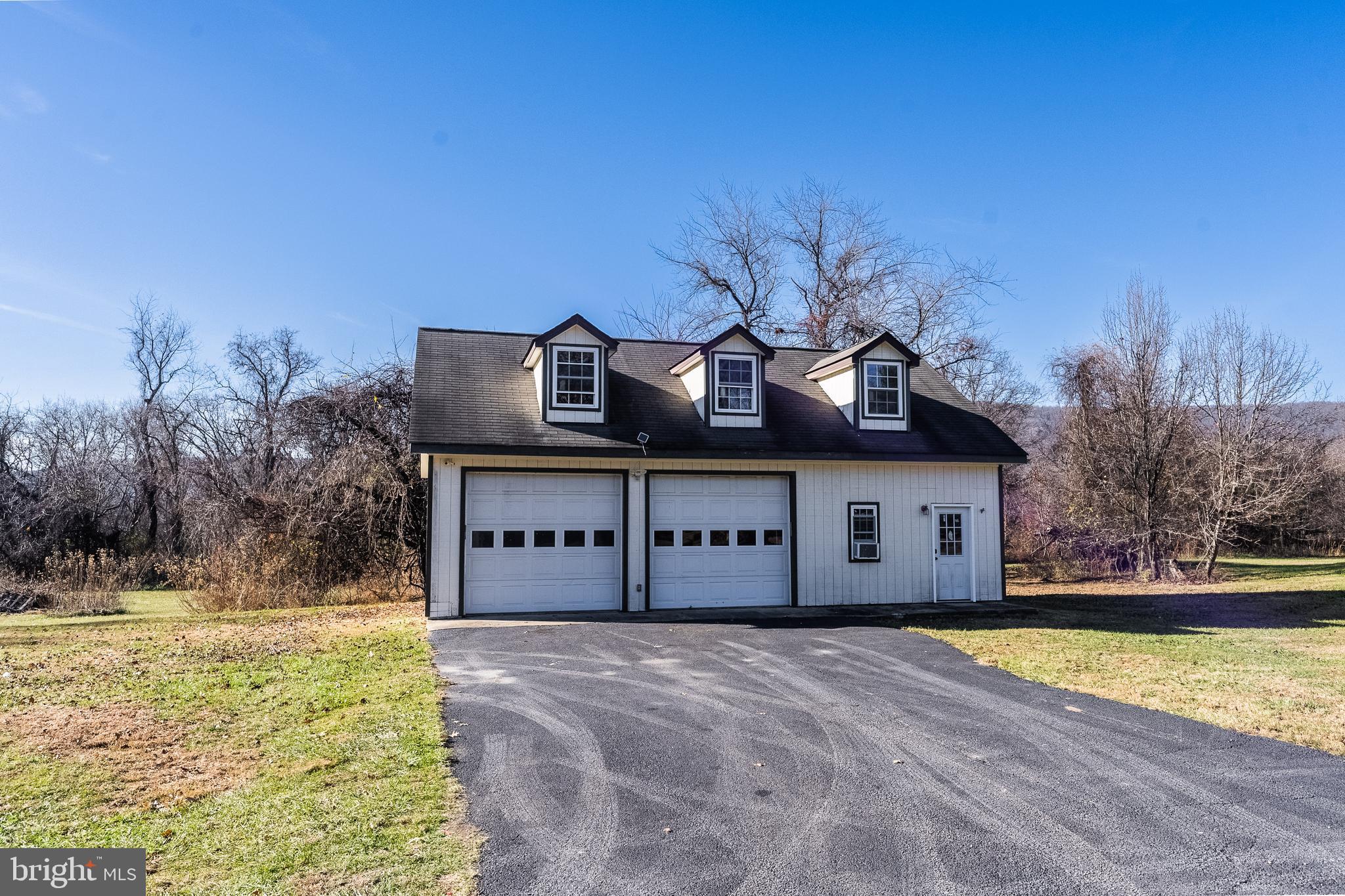 33900 Austin Grove Road Bluemont, VA 20135 - Photo 6 of 72 Detached garage