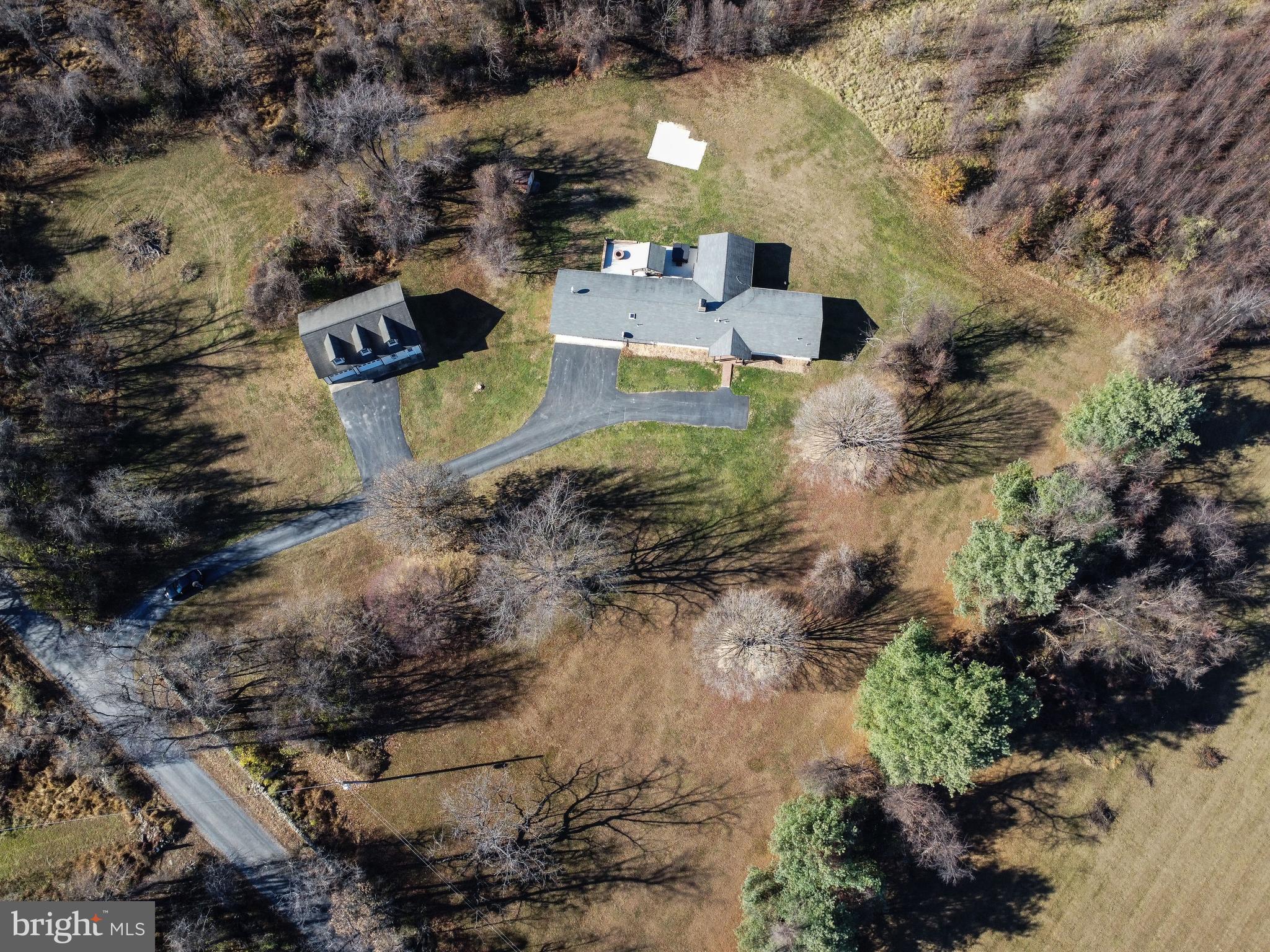 33900 Austin Grove Road Bluemont, VA 20135 - Photo 7 of 72 Gallery Image 7