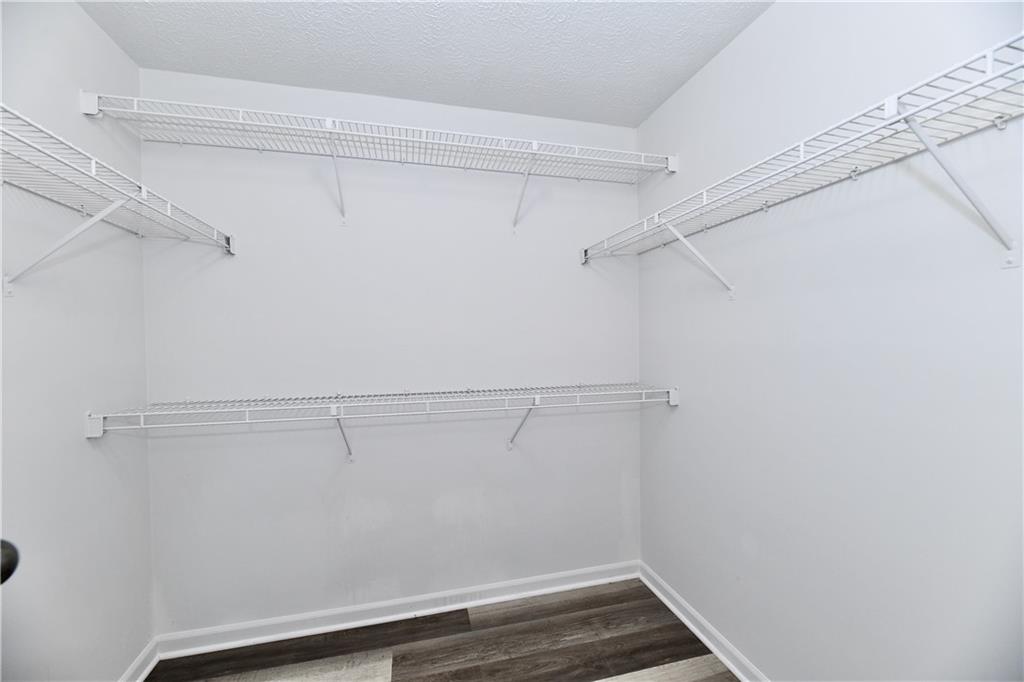 8437 Castle Ridge Lane Indianapolis, IN 46256 - Photo 11 of 50 Gallery Image 11