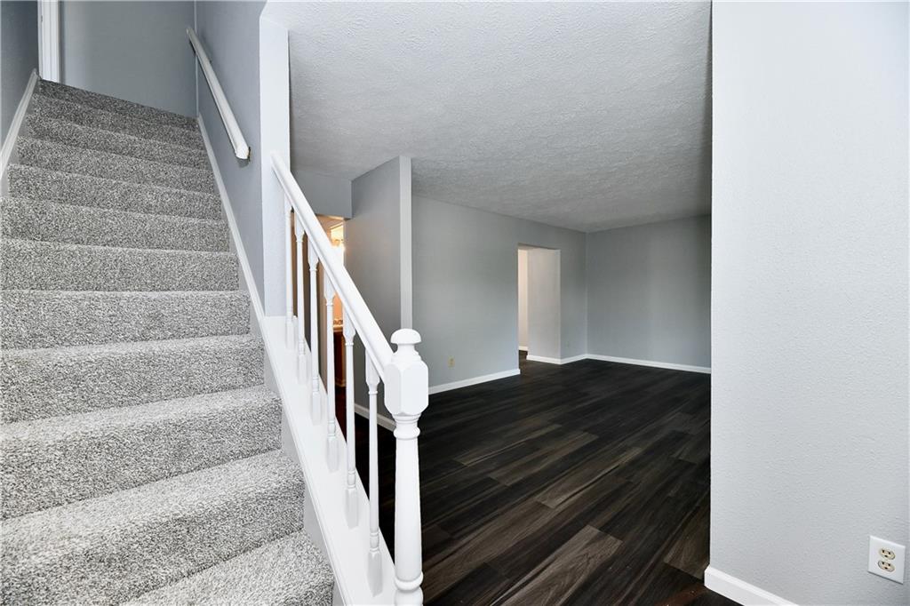 8437 Castle Ridge Lane Indianapolis, IN 46256 - Photo 22 of 50 Gallery Image 22