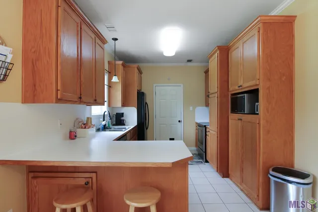 $320,000 | 31228 Seagull Lane, Denham Springs, LA 70726