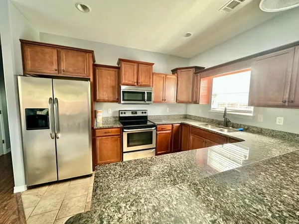 $3,600 | 240 Water Oaks Loop, Santa Rosa Beach, FL 32459