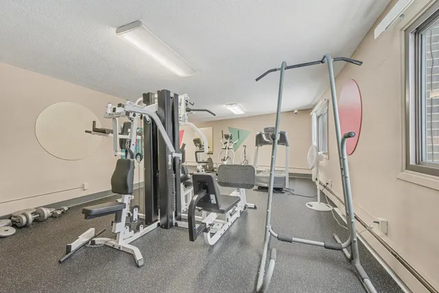 $124,900 | 401 East Burnsville Parkway, Unit 239, Burnsville, MN 55337