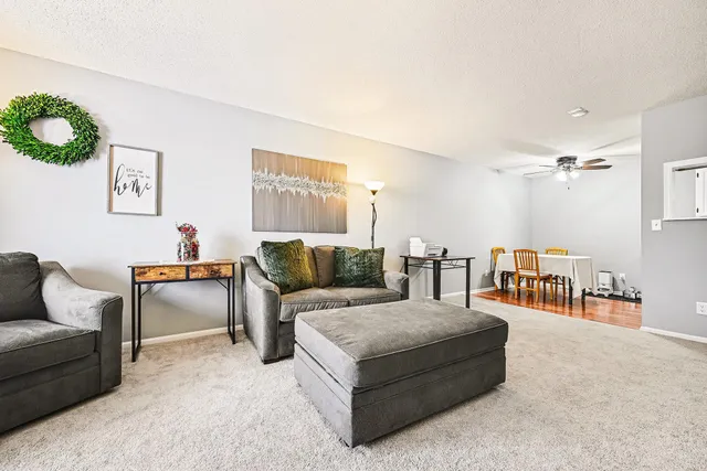 $124,900 | 401 East Burnsville Parkway, Unit 239, Burnsville, MN 55337