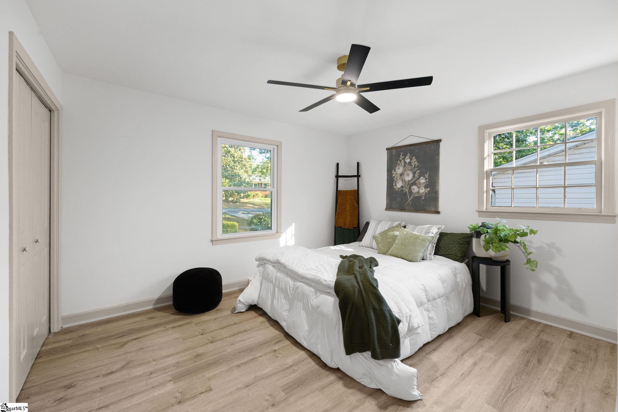 406 Rollingreen Road Greenville, SC 29615 - Photo 19 of 42