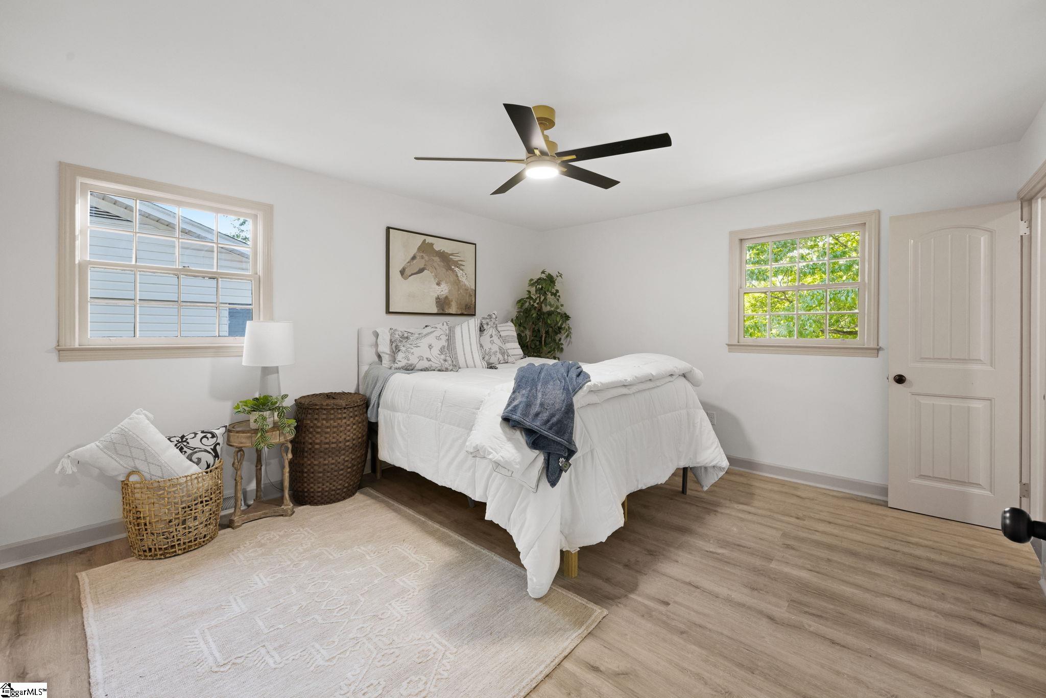 406 Rollingreen Road Greenville, SC 29615 - Photo 20 of 42