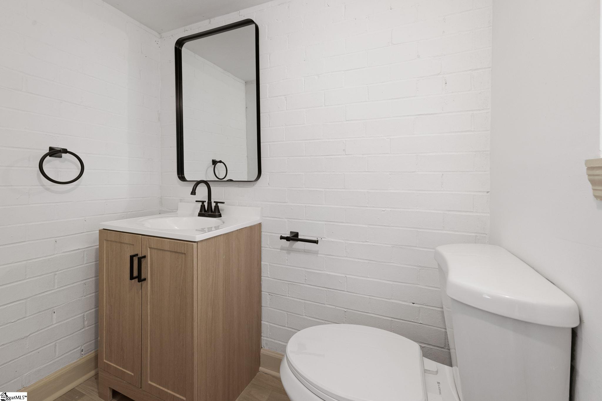 406 Rollingreen Road Greenville, SC 29615 - Photo 27 of 42