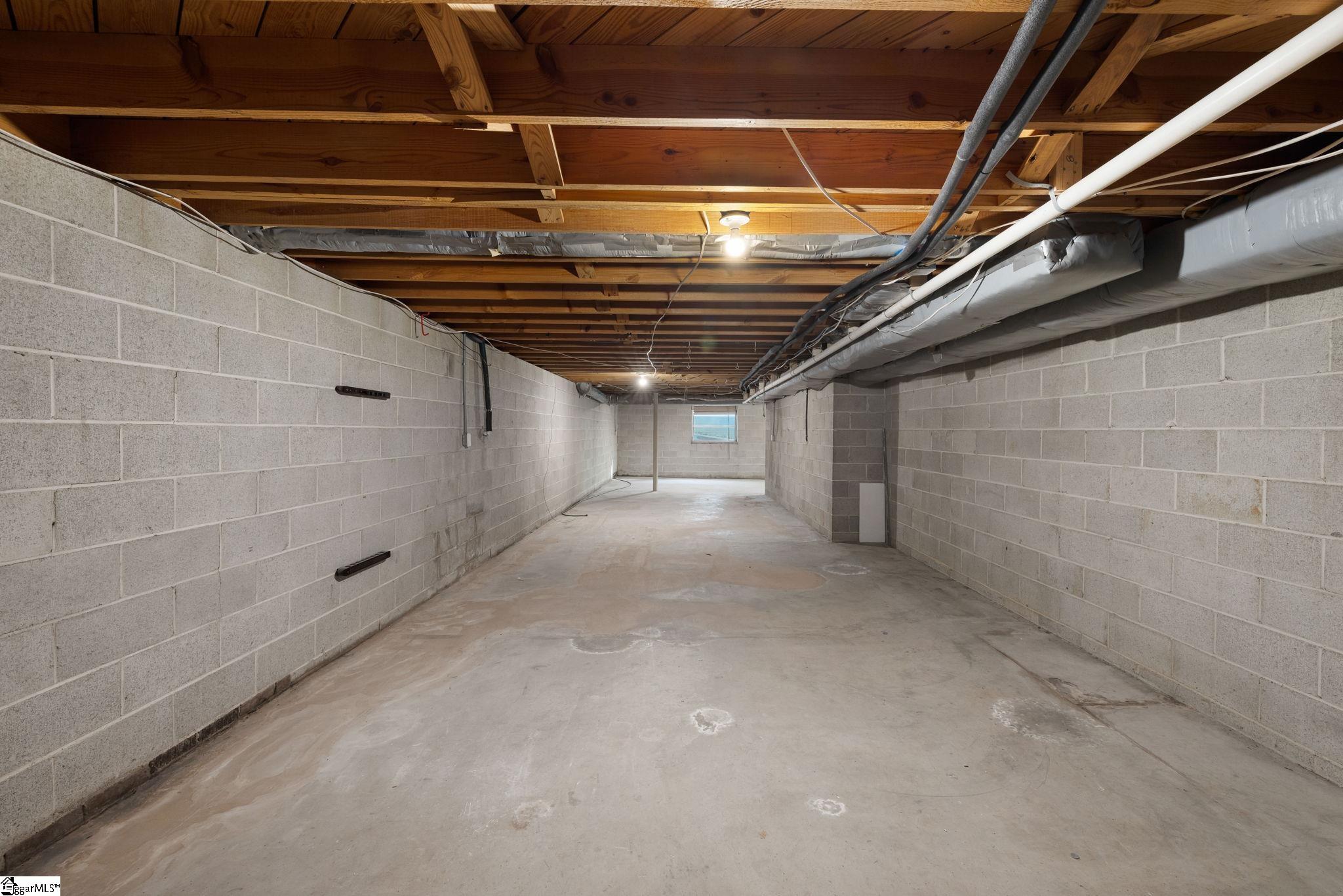 406 Rollingreen Road Greenville, SC 29615 - Photo 30 of 42