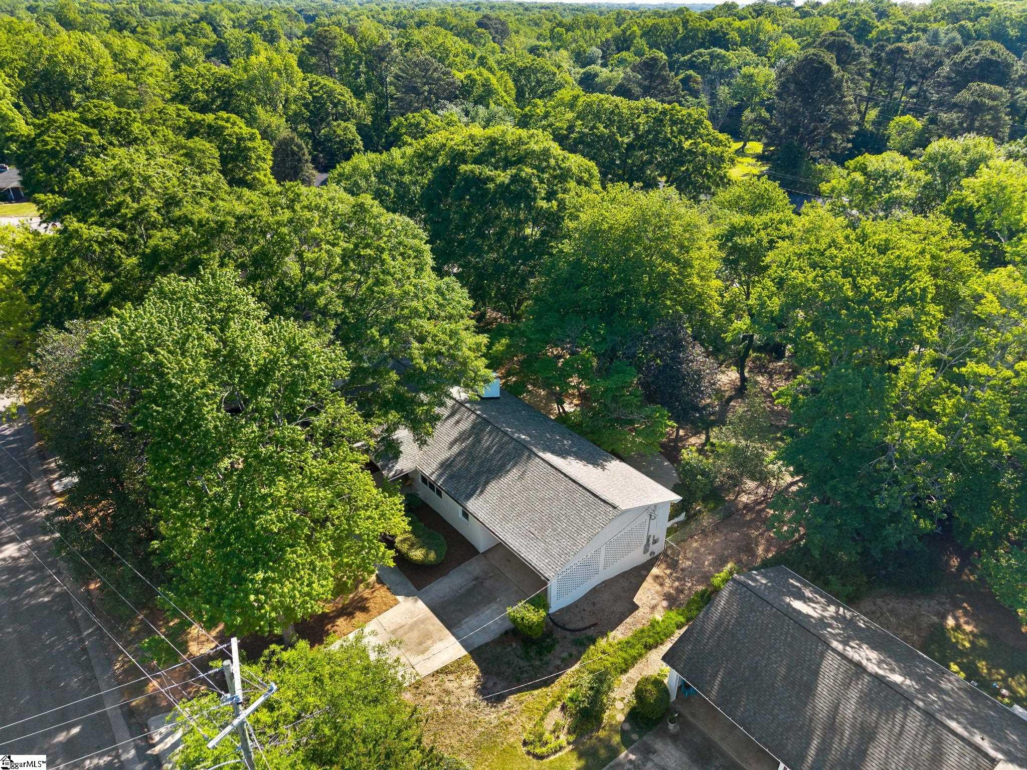 406 Rollingreen Road Greenville, SC 29615 - Photo 37 of 42