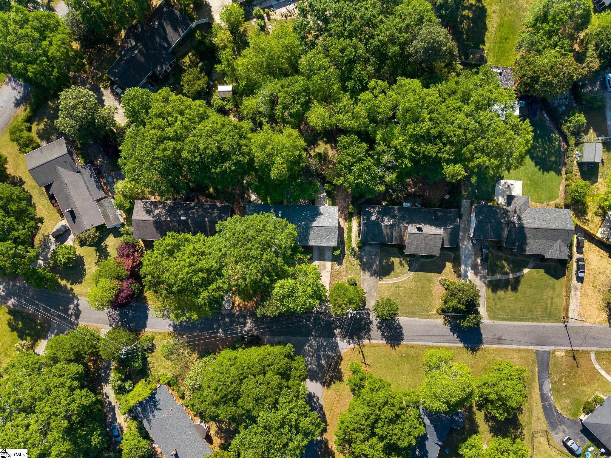 406 Rollingreen Road Greenville, SC 29615 - Photo 38 of 42