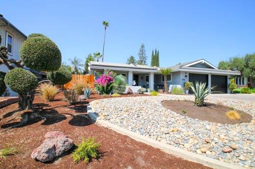 1260 West Eymann Avenue Reedley, CA 93654 - Photo 2 of 38