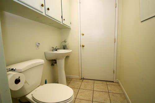 1260 West Eymann Avenue Reedley, CA 93654 - Photo 19 of 38