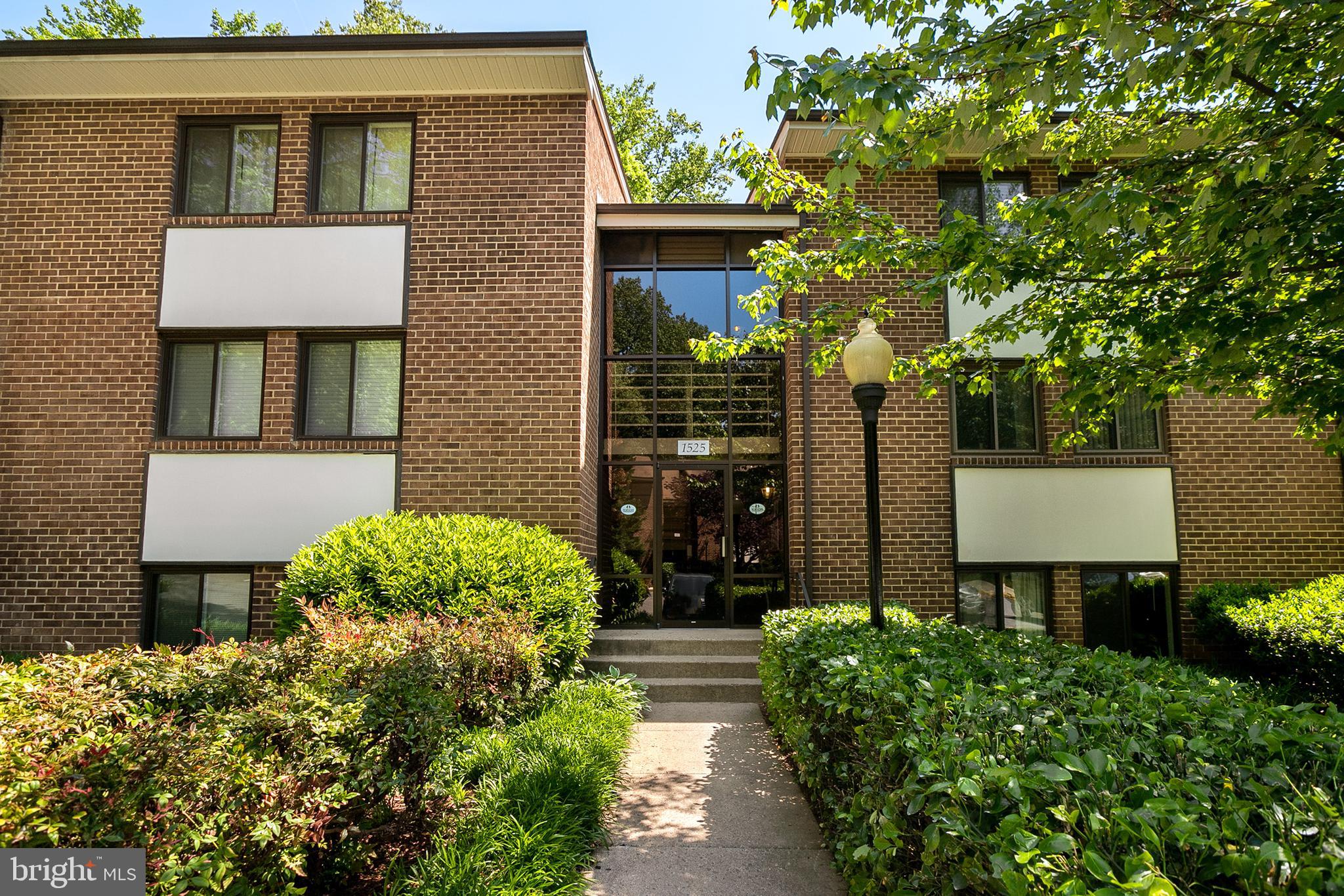 1525 Northgate Square, Unit 2C Reston, VA 20190 - Photo 1 of 32 Gallery Image 1