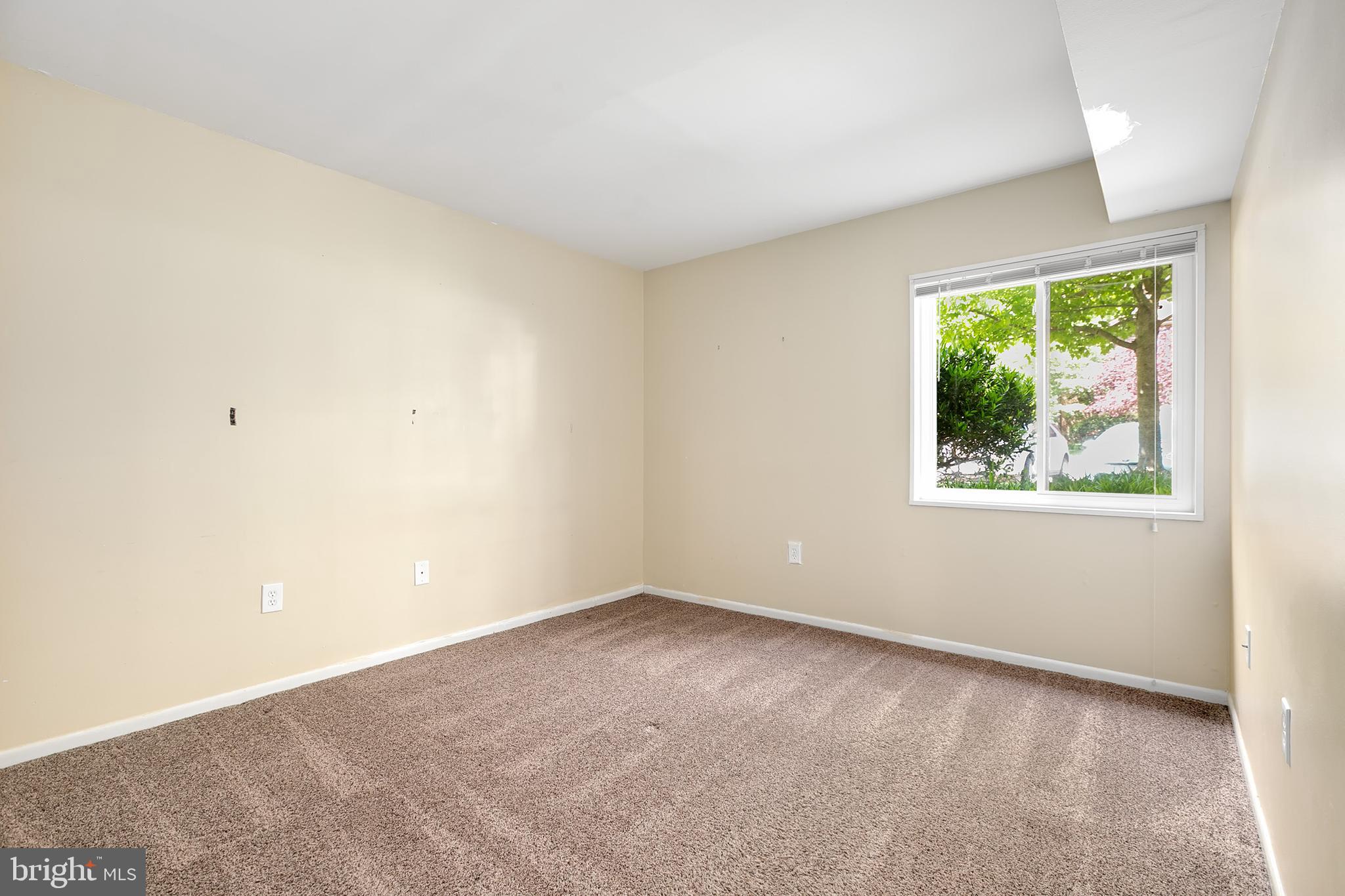 1525 Northgate Square, Unit 2C Reston, VA 20190 - Photo 17 of 32 Gallery Image 17