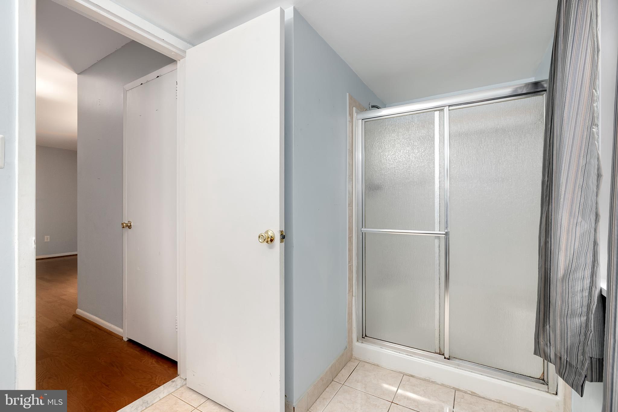 1525 Northgate Square, Unit 2C Reston, VA 20190 - Photo 26 of 32 Gallery Image 26
