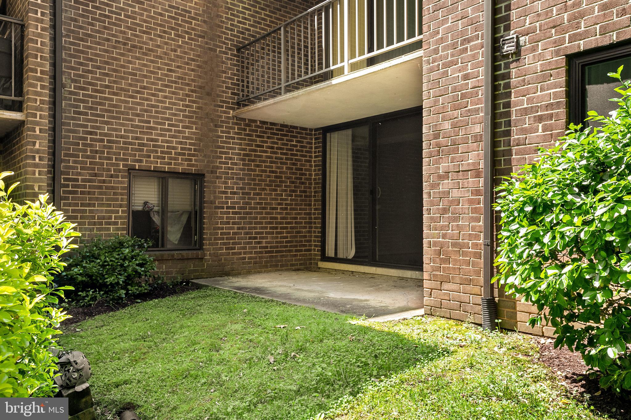 1525 Northgate Square, Unit 2C Reston, VA 20190 - Photo 30 of 32 Gallery Image 30