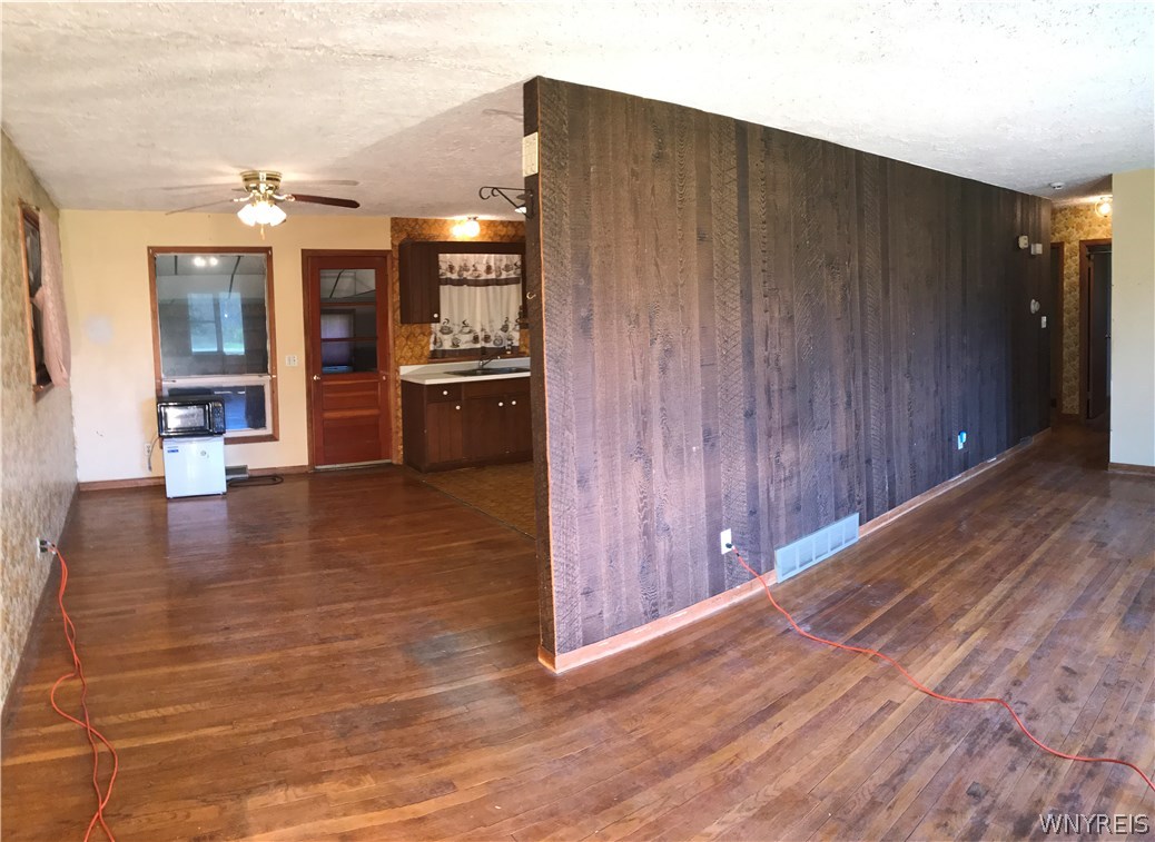 1187 Cain Road Evans, NY 14006 - Photo 7 of 21
