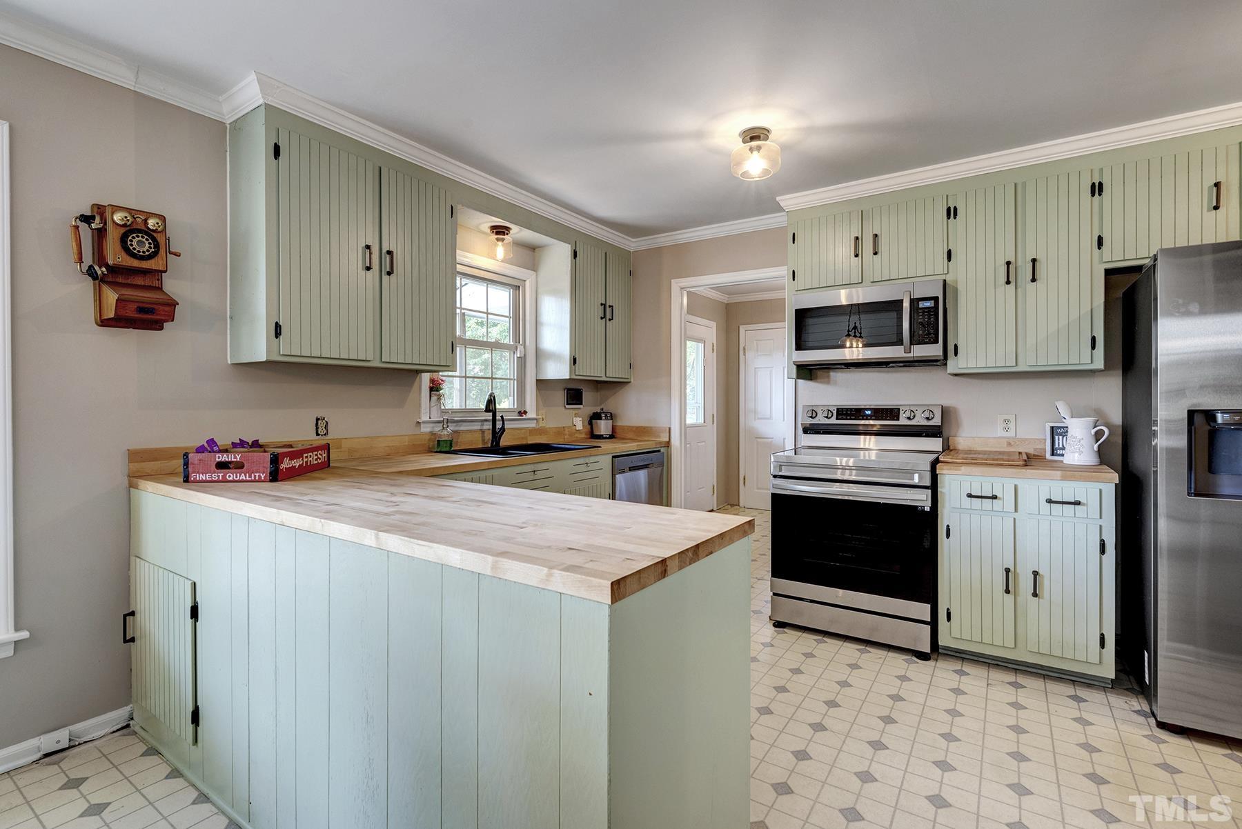 623 Grill Road Clayton, NC 27520 - Photo 23 of 35 Gallery Image 23