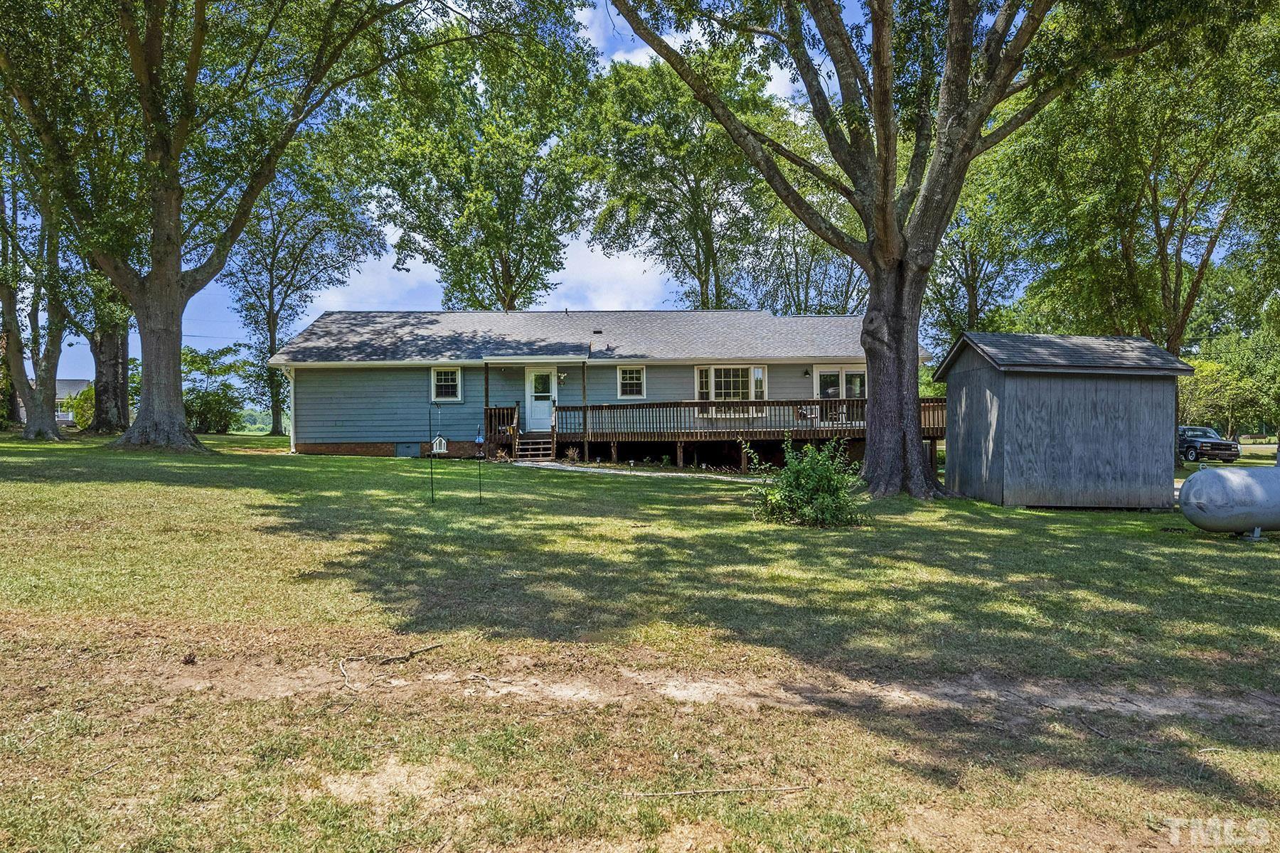 623 Grill Road Clayton, NC 27520 - Photo 10 of 35 Gallery Image 10