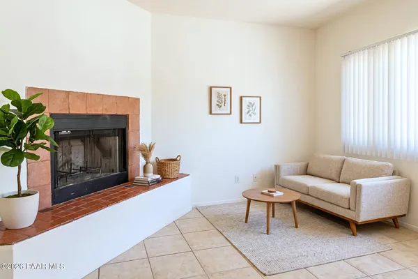 $1,200 | 352 West Delano Street, Unit 1, Tucson, AZ 85705
