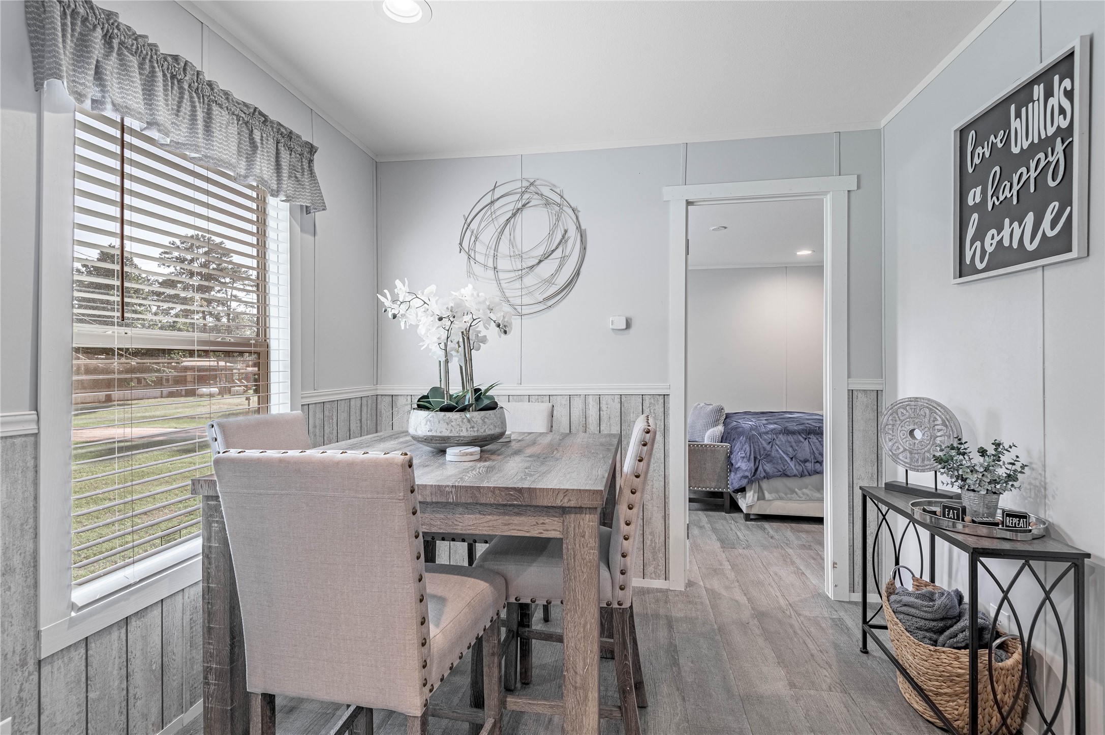 844 Harbor Point Drive Trinity, TX 75862 - Photo 12 of 32