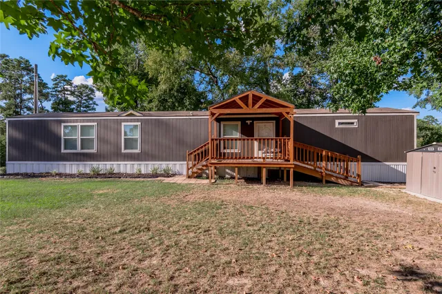 $149,900 | 844 Harbor Point Drive, Trinity, TX 75862