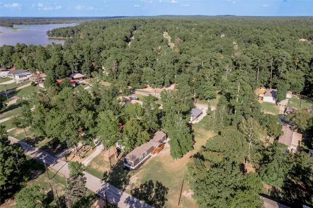 $149,900 | 844 Harbor Point Drive, Trinity, TX 75862