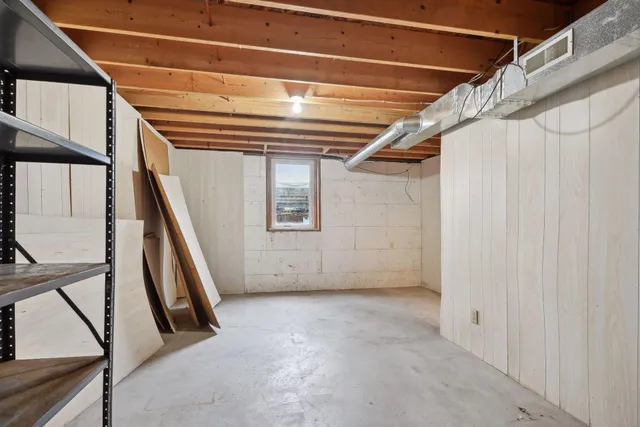 $299,900 | 528 Shakopee Avenue East, Shakopee, MN 55379