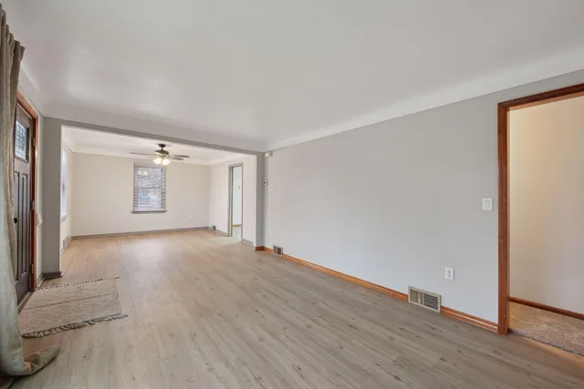 $299,900 | 528 Shakopee Avenue East, Shakopee, MN 55379