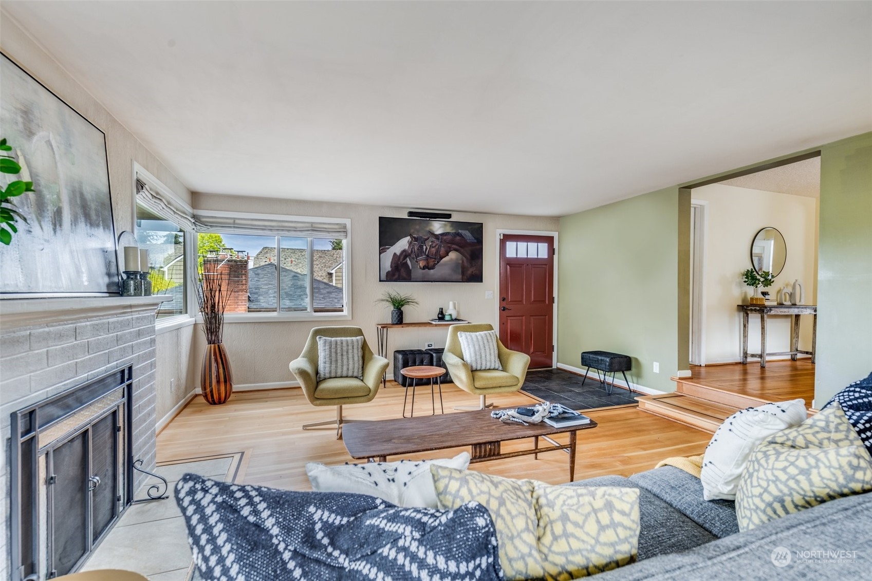 3728 Southwest Webster Street Seattle, WA 98126 - Photo 2 of 21 Gallery Image 2