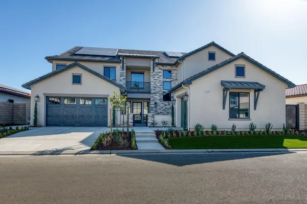 $1,648,000 | 11610 North Range Vw Drive, Fresno, CA 93730