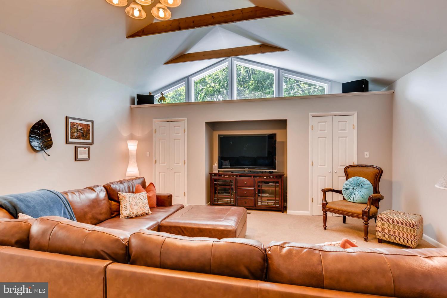 3900 Dance Mill Road Phoenix, MD 21131 - Photo 3 of 28 Gallery Image 3