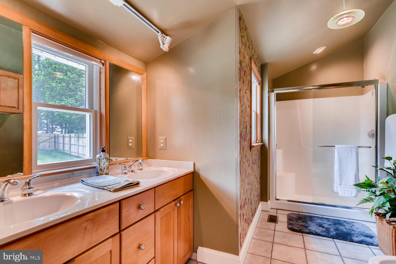 3900 Dance Mill Road Phoenix, MD 21131 - Photo 4 of 28 Gallery Image 4