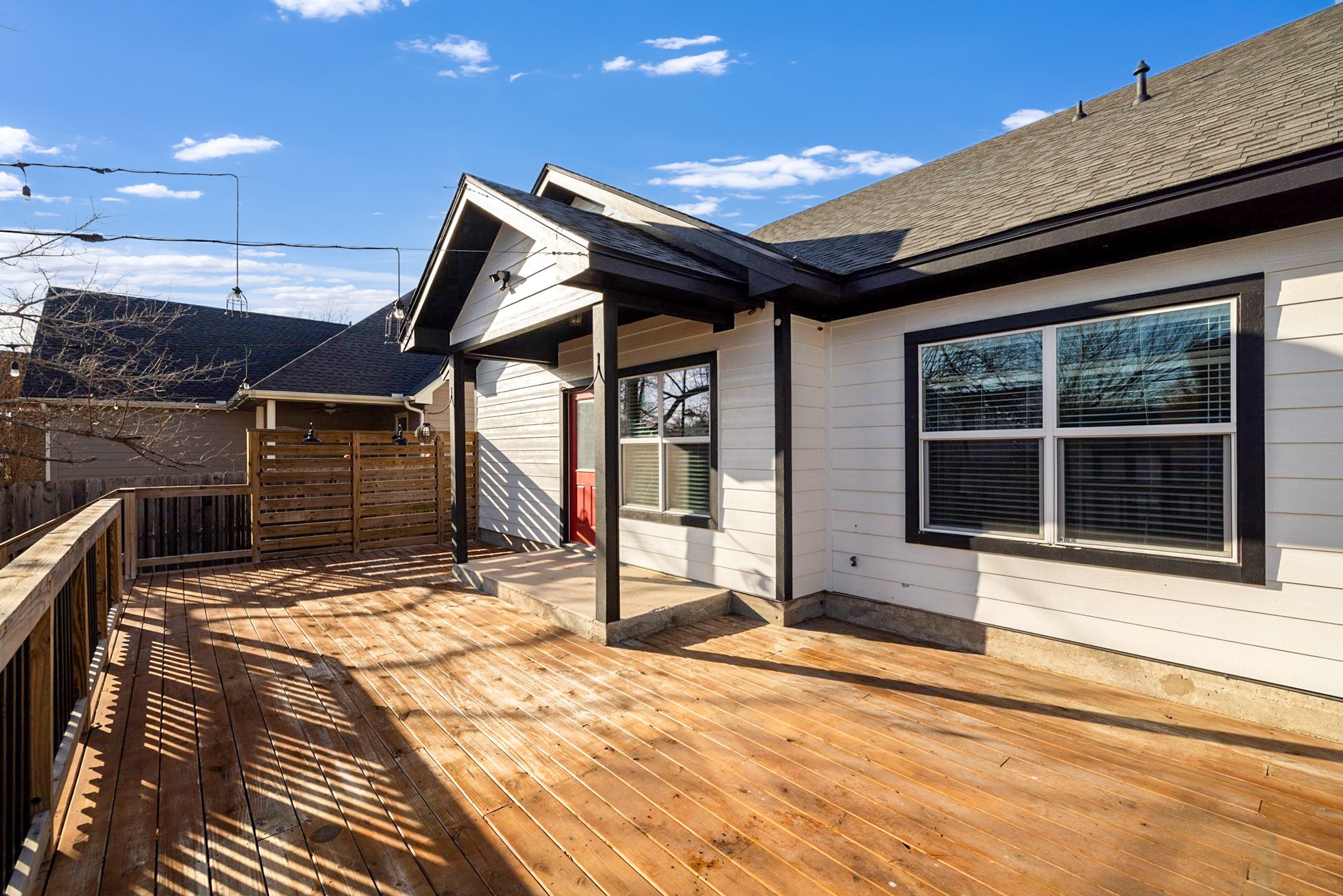 609 A West 7th Street Taylor, TX 76574 - Photo 23 of 35 View of deck
