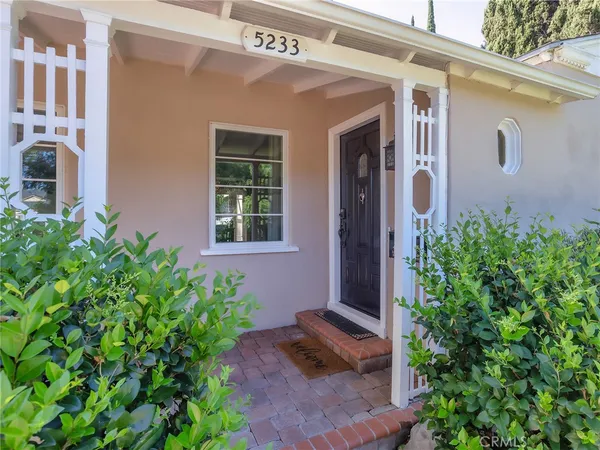 $1,249,942 | 5233 Lemp Avenue, Valley Village, CA 91601
