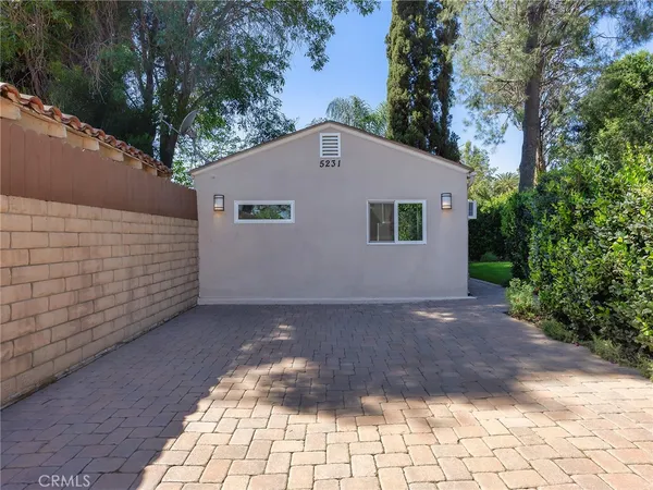 $1,249,942 | 5233 Lemp Avenue, Valley Village, CA 91601