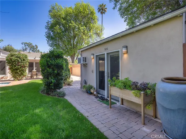 $1,249,942 | 5233 Lemp Avenue, Valley Village, CA 91601