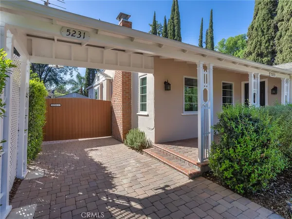 $1,249,942 | 5233 Lemp Avenue, Valley Village, CA 91601