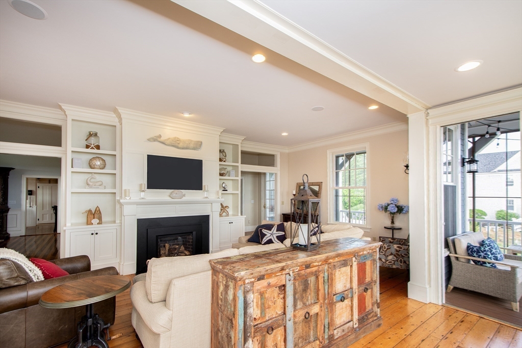 119 Mann Hill Road Scituate, MA 02066 - Photo 17 of 32