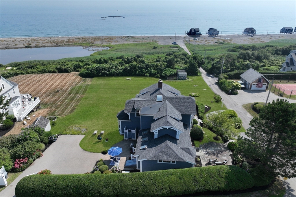 119 Mann Hill Road Scituate, MA 02066 - Photo 4 of 32