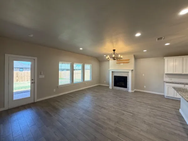 $2,500 | 328 Ranger Street, Wolfforth, TX 79382