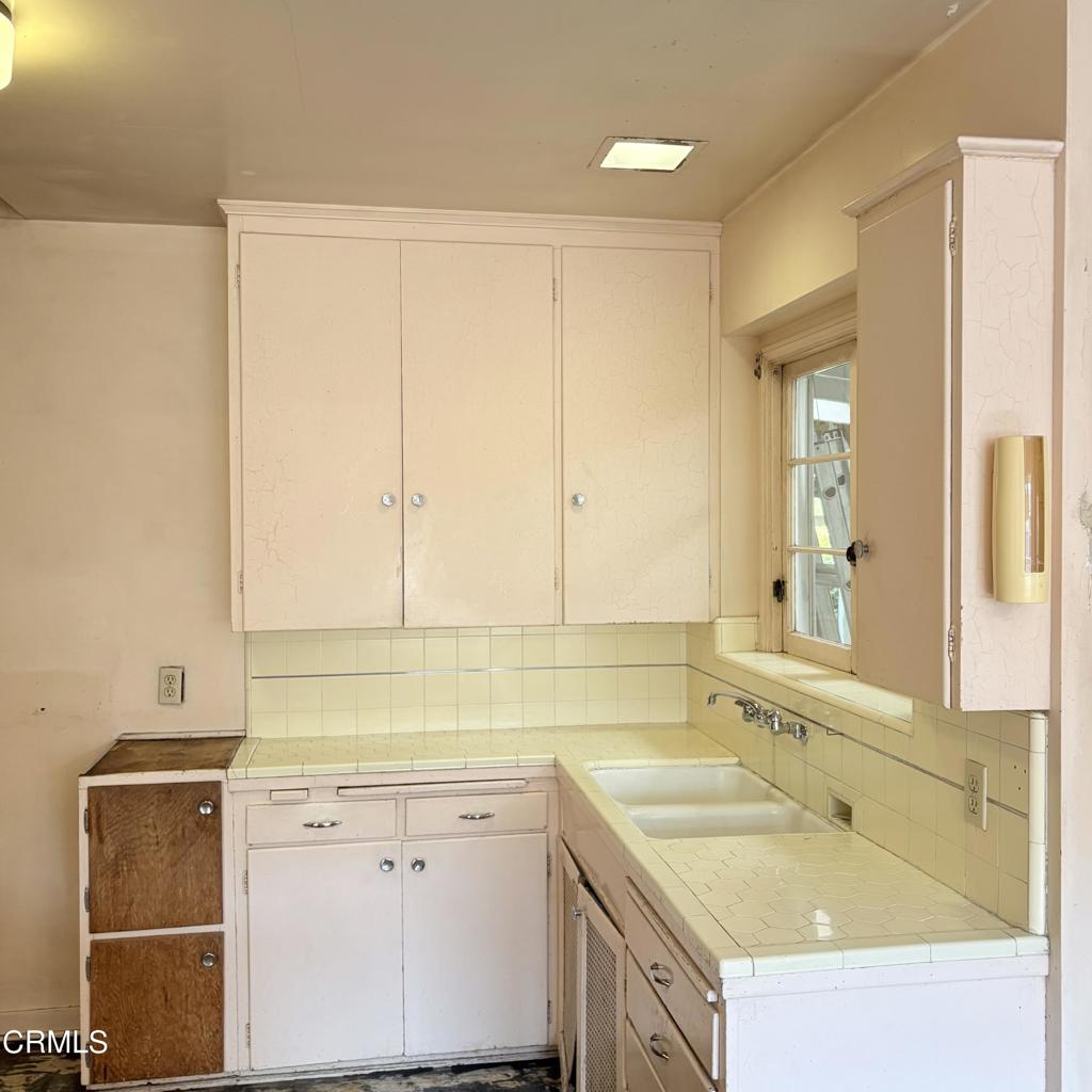 1000 Del Rey Avenue Pasadena, CA 91107 - Photo 11 of 23 IMG_0278