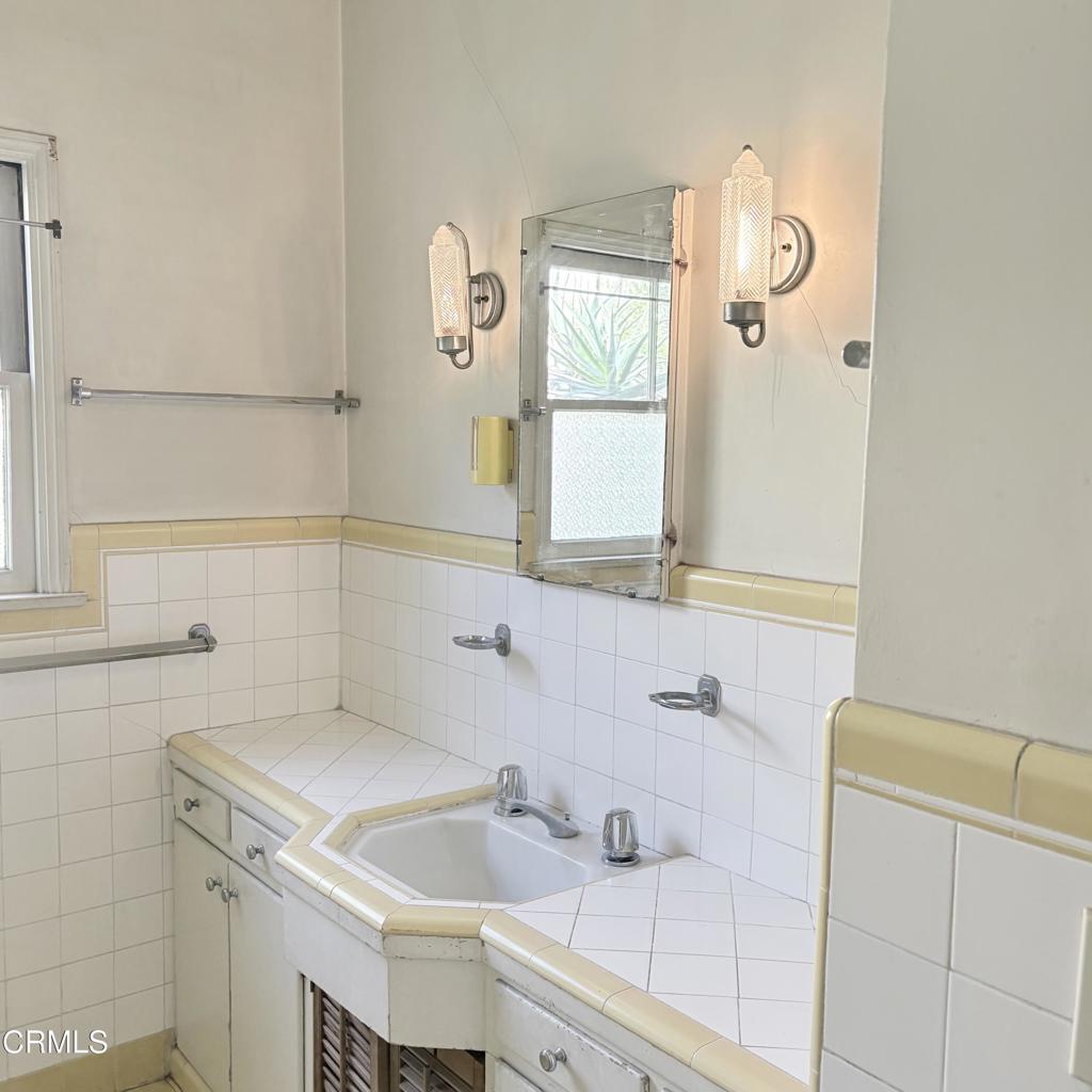 1000 Del Rey Avenue Pasadena, CA 91107 - Photo 18 of 23 IMG_0295 2